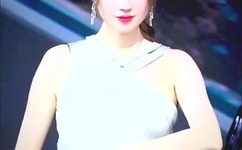 花吃了那女孩qvod